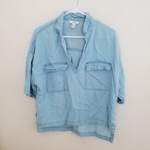 Forever 21 Chambray Cropped Short Sleeve Top Shirt